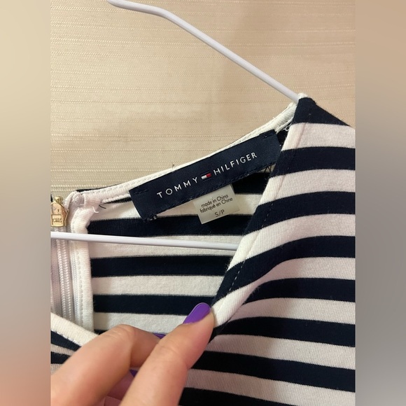 Tommy Hilfiger Navy White Striped Dress Ruffle Cuffs Size Small Nautical Chic - Picture 2 of 6